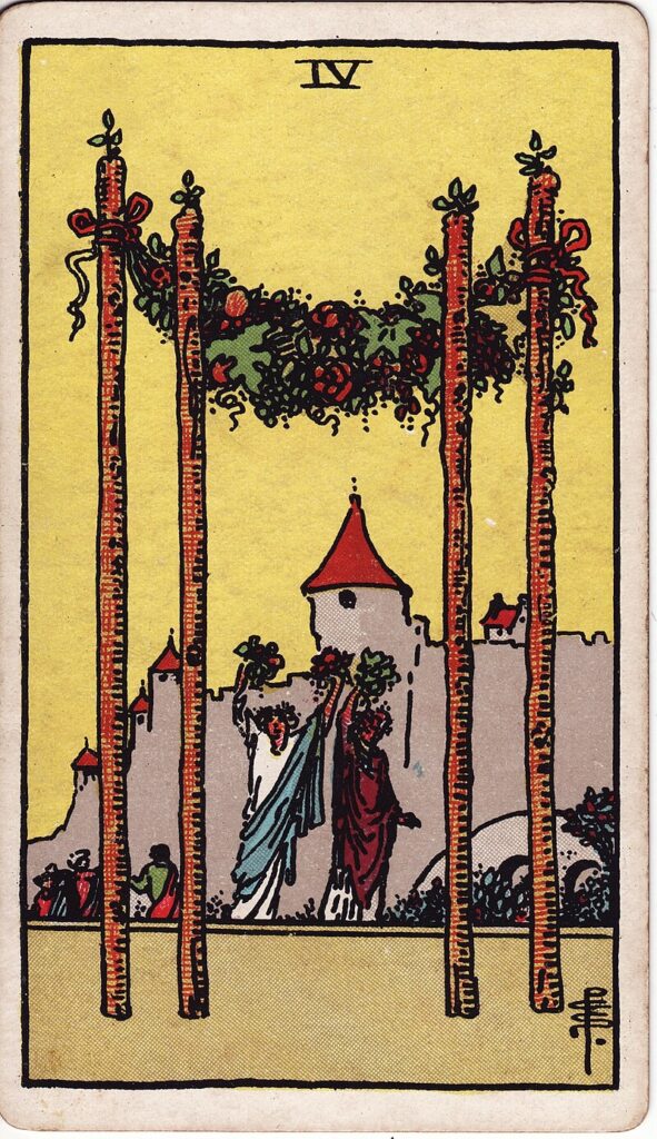 Tarotkortet Fyra i stavar – en festlig scen med blomsterprydda stavar och glada människor – står för firande, hemkomst och stabilitet.